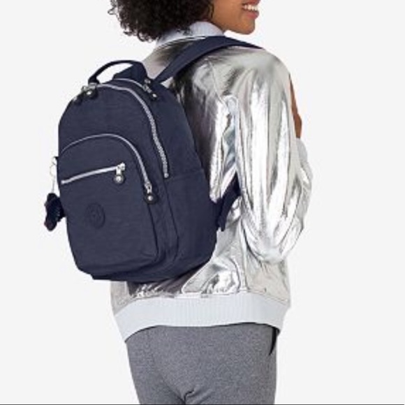seoul go large backpack